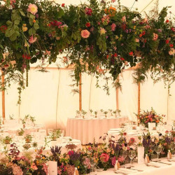 DECORACIÓN BANQUETE DE BODA BA-19041