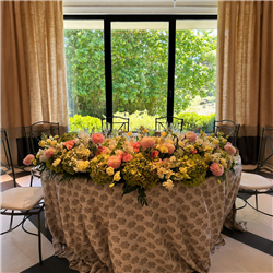 DECORACIÓN BANQUETE DE BODA BA-26003